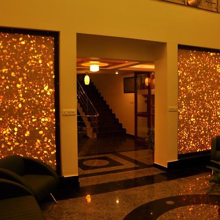 Hotel The Uday Regency Kota  Esterno foto