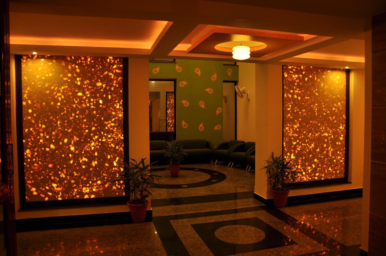 Hotel The Uday Regency Kota  Esterno foto