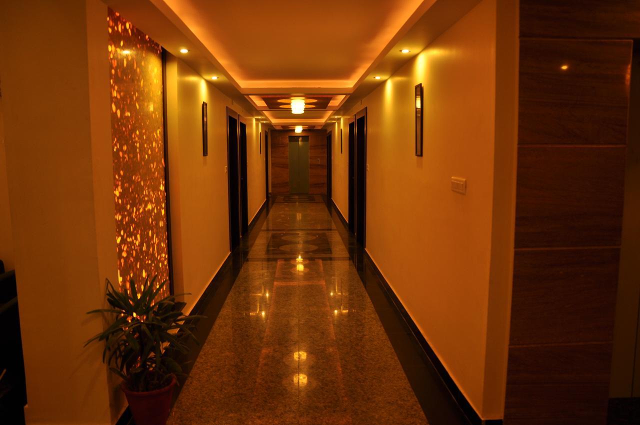 Hotel The Uday Regency Kota  Esterno foto